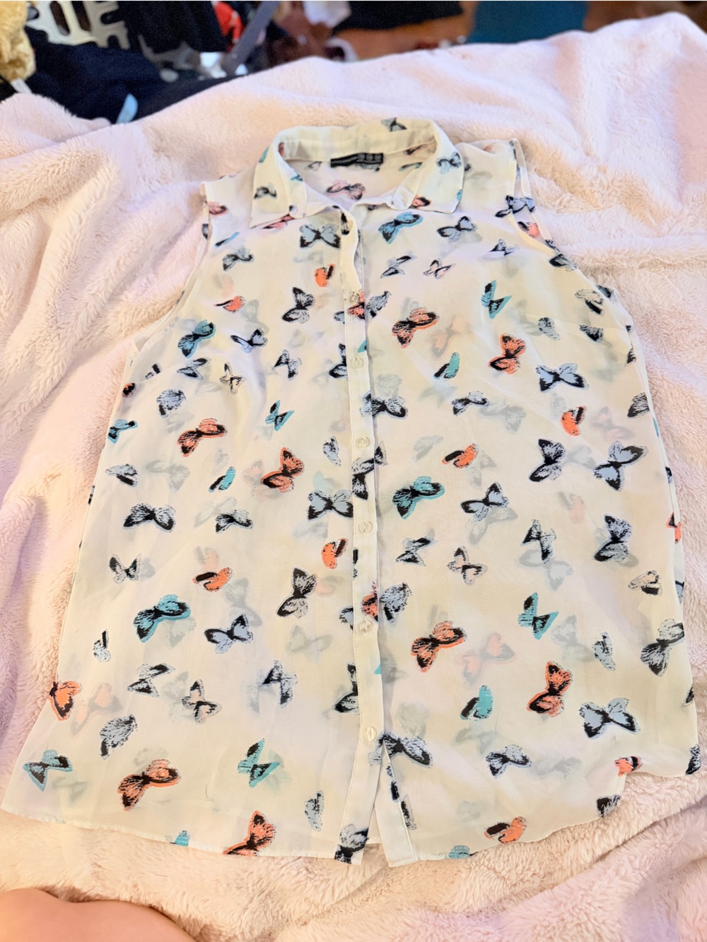 Atmosphere Sheer Butterfly sleeveless button up top collared